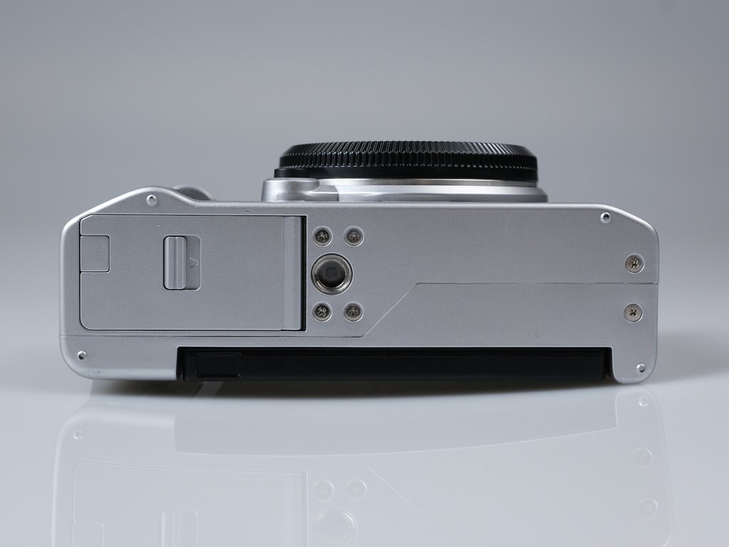 Fujifilm X-M5 Gümüş Gövde (Outlet) <img src="../../../view/img/yildiz-5.png"